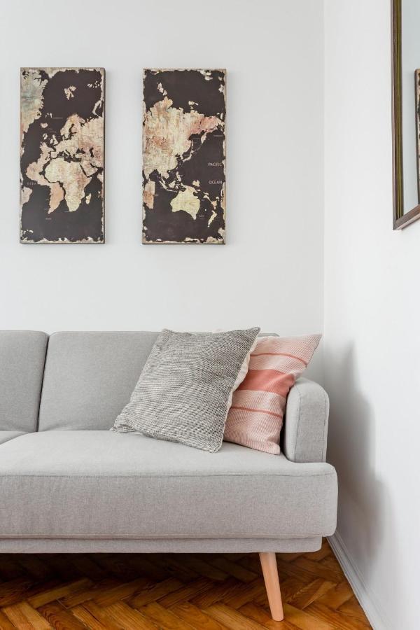 Stroll To Coffee Shops Near A Renovated Hillside Apartment In Graca Lisboa Ngoại thất bức ảnh