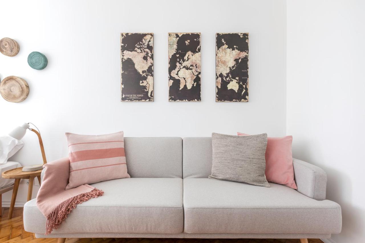 Stroll To Coffee Shops Near A Renovated Hillside Apartment In Graca Lisboa Ngoại thất bức ảnh